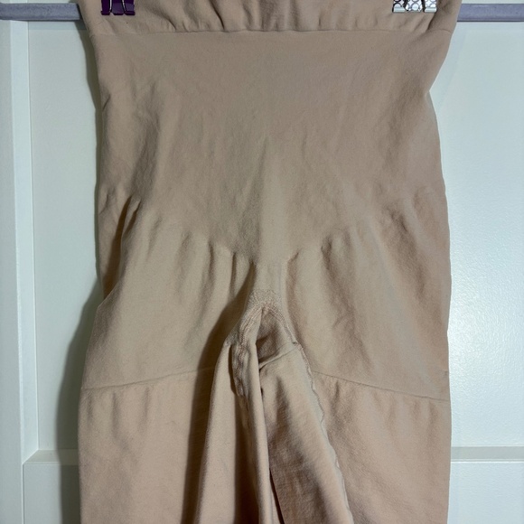 SPANX Other - Spanx Beige High Wasited Mid-Thight Short Shapewear Size 2x Excellent Condition